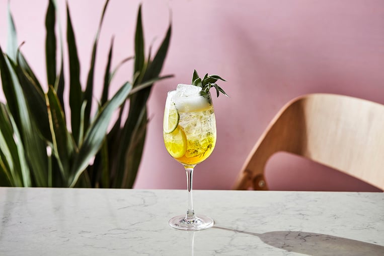 ArcCardinal_Glassware_02_ExcaliburBreeze_0102