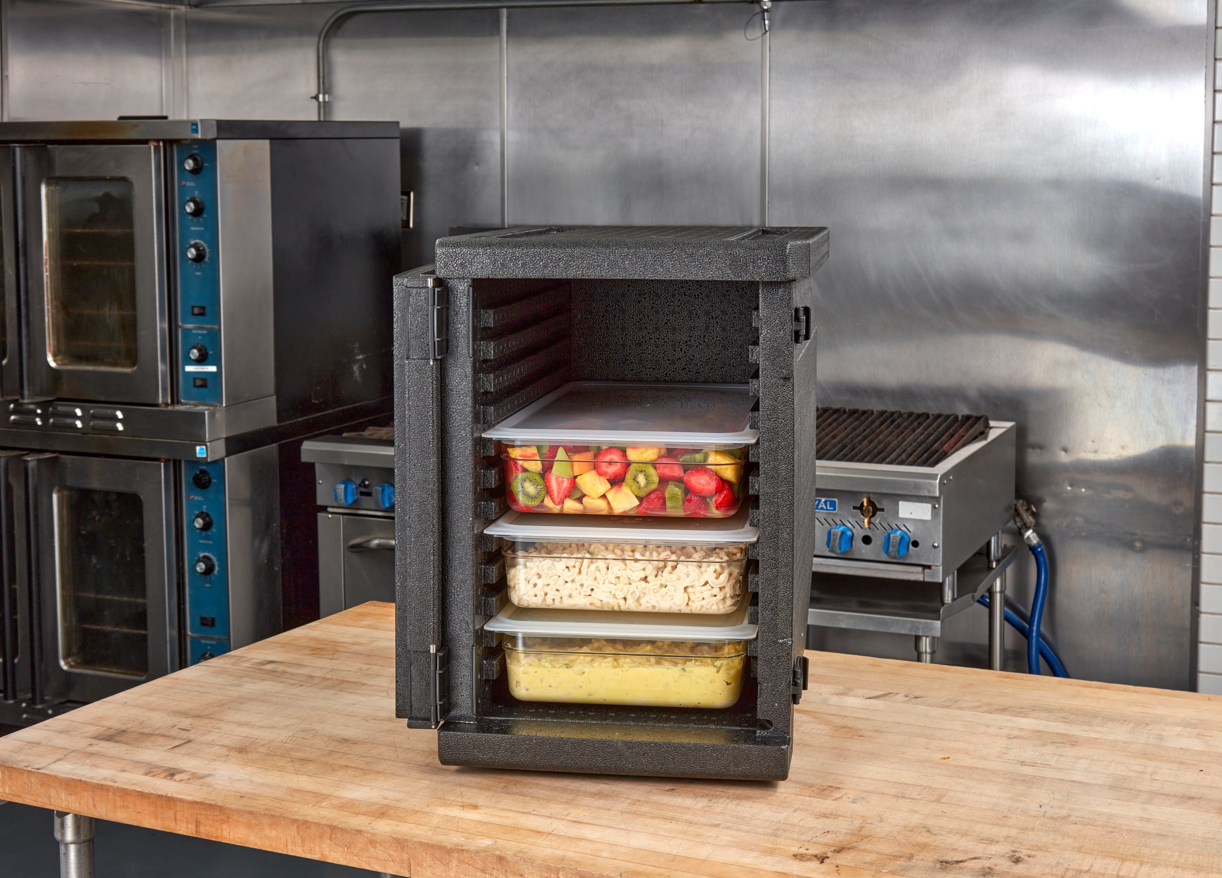 How To Practice Food Safety This Catering Season