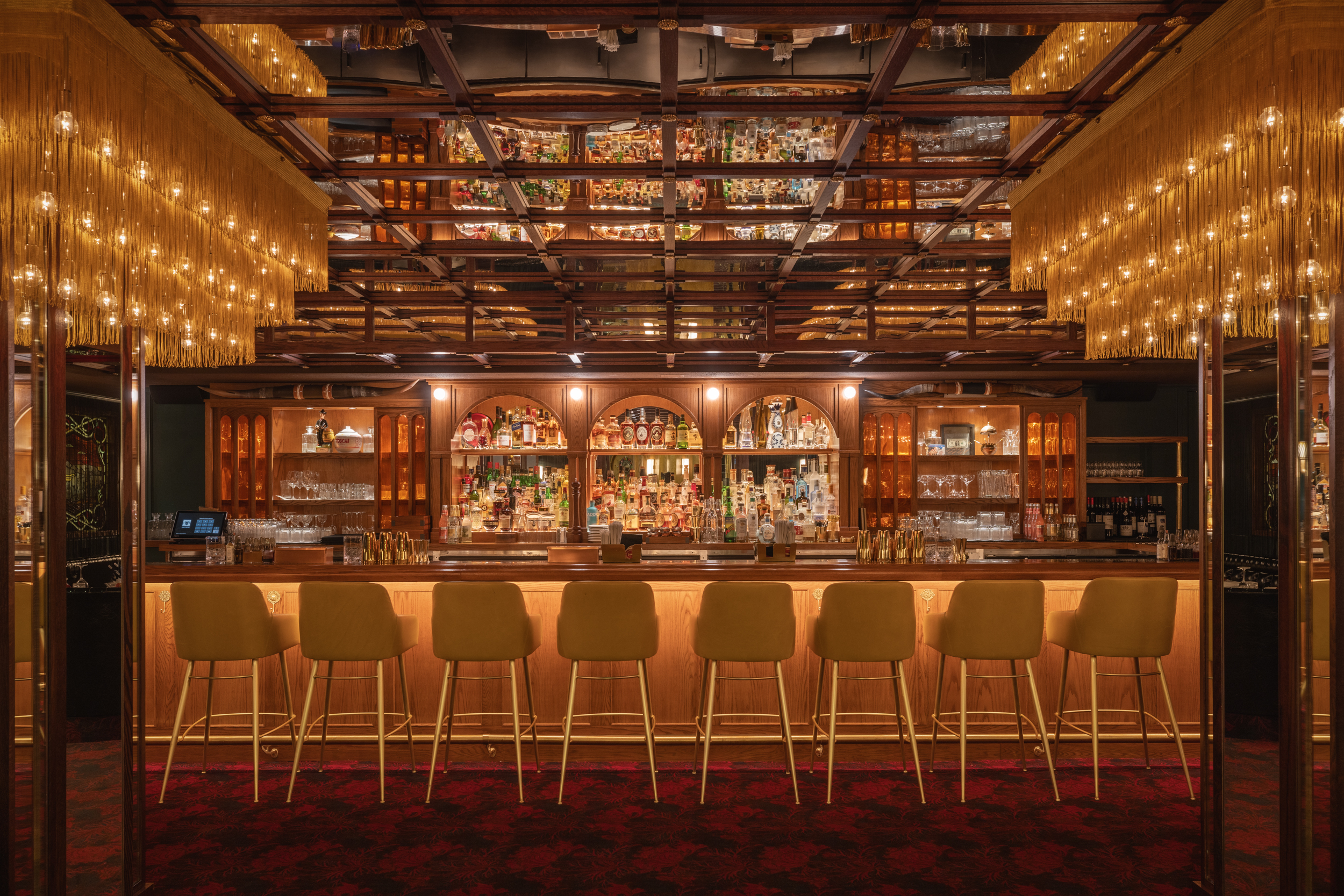 various screenshots of images from Golden Steer NYC website