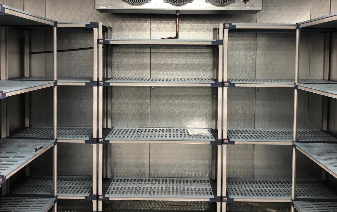 metro-shelving